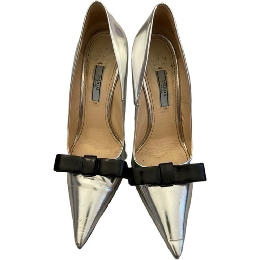 Prada Leather Bow Accent Pump